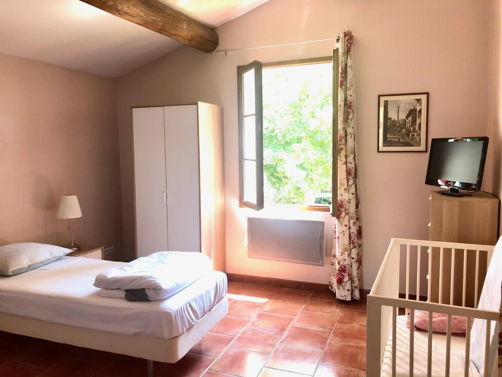 B&B Villa Roumanille Aix-en-Provence Bilik gambar